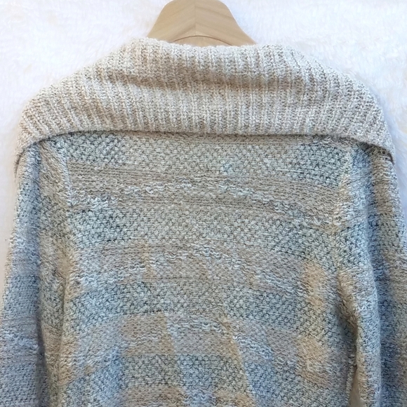 Maurices Woman’s Size L Cardigan Sweater - Picture 11 of 16